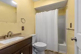 140 W Oak St, Fruitport, MI 49415 - Photo 14