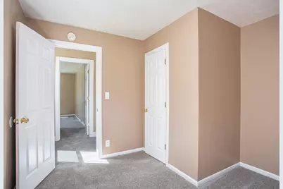 1448 Broadway Avenue NW, Grand Rapids, MI 49504 - Photo 10