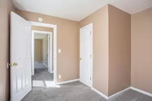 1448 Broadway Ave NW, Grand Rapids, MI 49504 - Photo 10