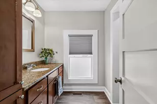 712 Innes St NE, Grand Rapids, MI 49503 - Photo 32