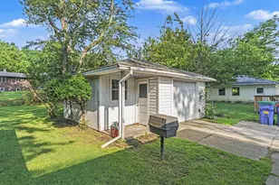 527 Fairfield Ave NW, Grand Rapids, MI 49504 - Photo 24
