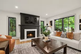480 Huntington Dr, Ann Arbor, MI 48104 - Photo 8