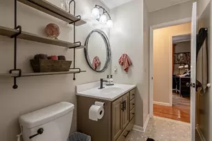 18233 Matthew Dr, Clinton Twp, MI 48035 - Photo 12