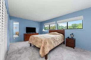 605 Watersedge Dr, Ann Arbor, MI 48105 - Photo 20