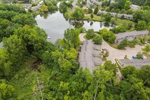 605 Watersedge Dr, Ann Arbor, MI 48105 - Photo 44