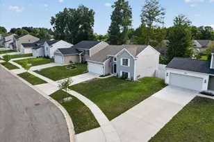 818 Strauss Ct, Greenville, MI 48838 - Photo 40