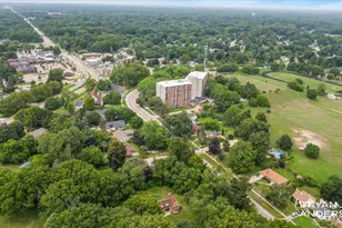 1830 Bridge St NW, Grand Rapids, MI 49504 - Photo 86