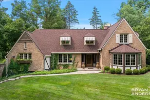 1830 Bridge St NW, Grand Rapids, MI 49504 - Photo 1