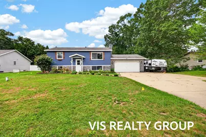 531 E Chadwick Drive, Muskegon, MI 49445 - Photo 2