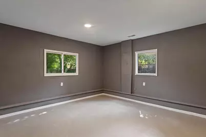 1118 Colfax Avenue, Benton Harbor, MI 49022 - Photo 18