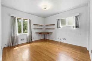 1110 Dwillard Dr, Kalamazoo, MI 49048 - Photo 12