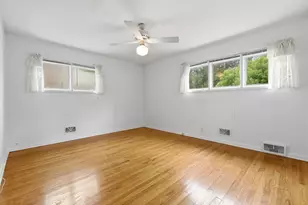 1110 Dwillard Dr, Kalamazoo, MI 49048 - Photo 16