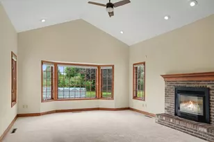 3854 Reynolds St, Kalamazoo, MI 49048 - Photo 8