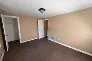 8878 Evergreen Ave, Detroit, MI 48228 - Photo 10
