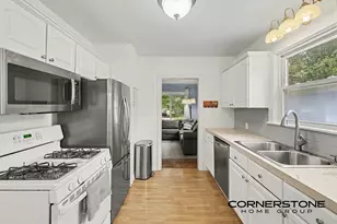 926 California St NW, Grand Rapids, MI 49504 - Photo 6