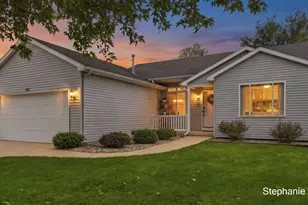 663 Ridgefield Dr, Coopersville, MI 49404 - Photo 36