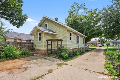 143 Murray Street SE, Kentwood, MI 49548 - Photo 28