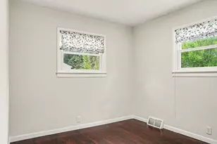 5097 Mt Olivet Rd, Kalamazoo, MI 49004 - Photo 14