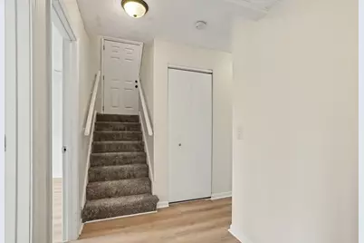 524 Charlotte Avenue, Kalamazoo, MI 49048 - Photo 12