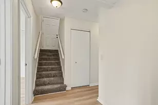 524 Charlotte Ave, Kalamazoo, MI 49048 - Photo 12