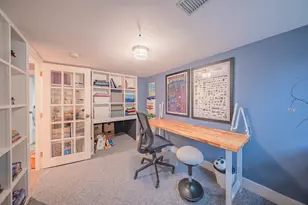 1121 Ferdon Rd, Ann Arbor, MI 48104 - Photo 46