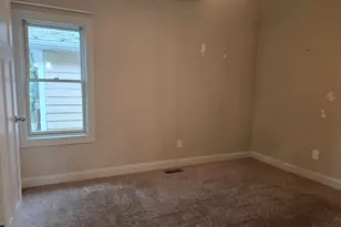 1247 Mc Alister Ave, Benton Harbor, MI 49022 - Photo 8