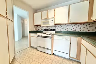 2203 S Huron Parkway S, Ann Arbor, MI 48104 - Photo 8