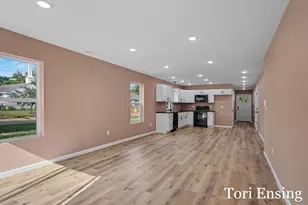 725 N Burgess St, Greenville, MI 48838 - Photo 8