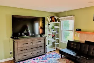 1368 Yarrow Dr, Holt, MI 48842 - Photo 10