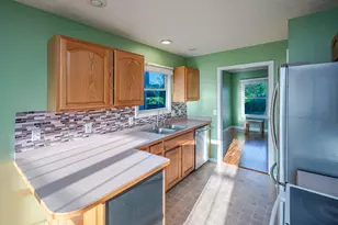 1368 Yarrow Dr, Holt, MI 48842 - Photo 4