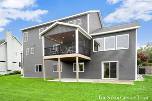 36 W Farr Rd, Norton Shores, MI 49444 - Photo 52