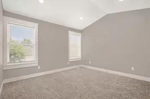 2118 Sherwood Ave, Holland, MI 49423 - Photo 8