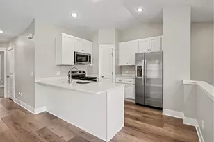 2118 Sherwood Ave, Holland, MI 49423 - Photo 6