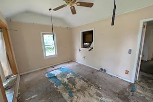 34604 Cherry Hill Rd, Westland, MI 48185 - Photo 4