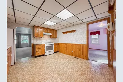 624 Helena Street, Dowagiac, MI 49047 - Photo 4
