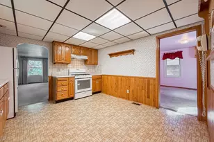 624 Helena St, Dowagiac, MI 49047 - Photo 4