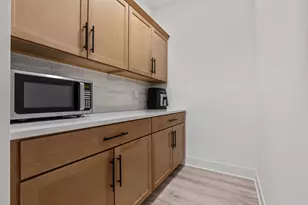 137 Tiger Lillie Ln, Niles, MI 49120 - Photo 8