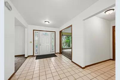 22276 Sheffield Court, Farmington Hills, MI 48335 - Photo 8