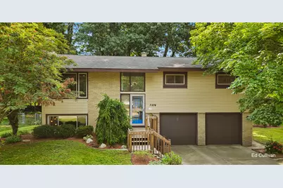7276 Edgewood Avenue, Jenison, MI 49428 - Photo 2