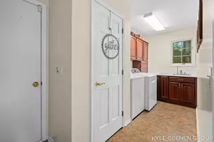 13469 Redbird Ln, Grand Haven, MI 49417 - Photo 30