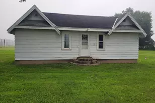 37646 Paw Paw Rd, Paw Paw, MI 49079 - Photo 1