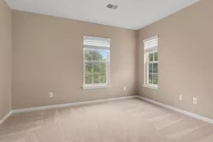 2654 S Knightsbridge Cir, Ann Arbor, MI 48105 - Photo 16