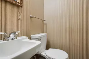 519 Claremont St, Buchanan, MI 49107 - Photo 16