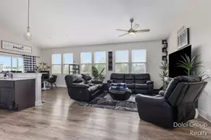 4208 Shetland Dr, Hudsonville, MI 49426 - Photo 2