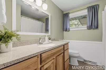 585 Huizenga Avenue, Zeeland, MI 49464 - Photo 36
