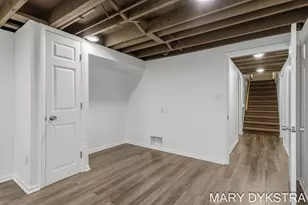 585 Huizenga Ave, Zeeland, MI 49464 - Photo 48
