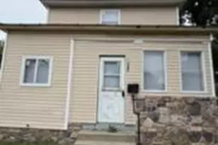 941 Eastern Ave SE, Grand Rapids, MI 49507 - Photo 2