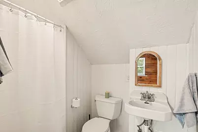 506 Fruit Street, South Haven, MI 49090 - Photo 16
