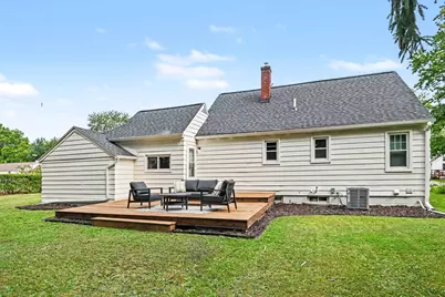 506 Fruit Street, South Haven, MI 49090 - Photo 18