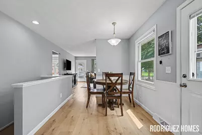 3283 Larue Street SW, Grandville, MI 49418 - Photo 8